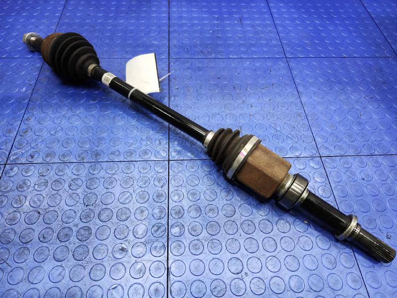 2015 Nissan Leaf Axle Shaft