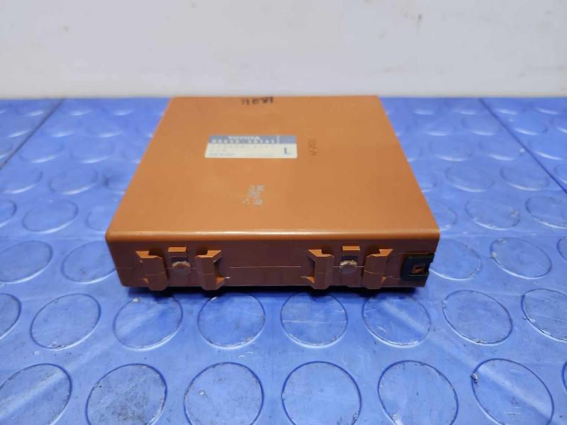 2007-2009 Lexus RX400H Temperature Control Module Genuine OEM 8865048141