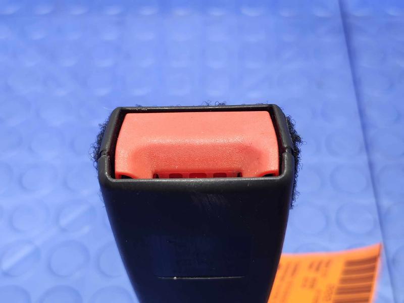 2016 BMW 528I Front Seat Belt