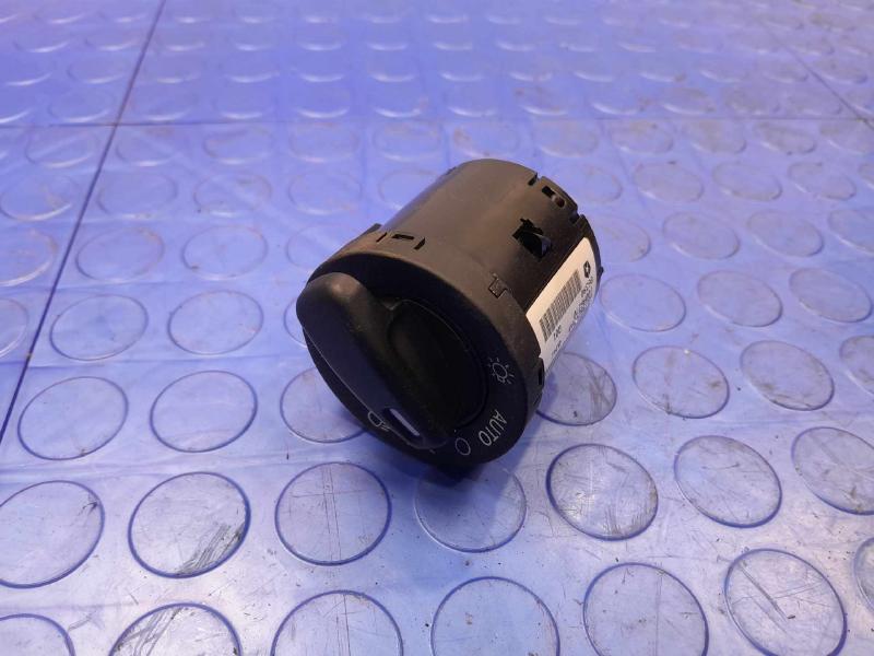 2021 Dodge Charger Headlight Switch (Dash Mtd)