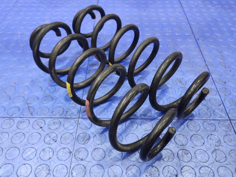 2016 Toyota Prius Coil/Air Spring