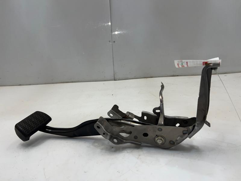 2019 Toyota Corolla Brake Pedal