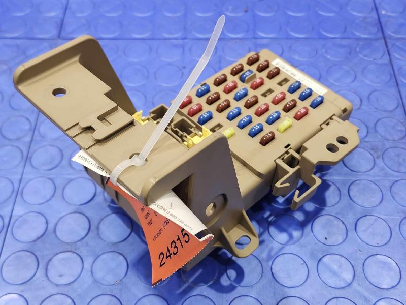 2013-2015 Subaru XV Crosstrek Cabin Fuse Box Junction Block OEM 82201FJ110