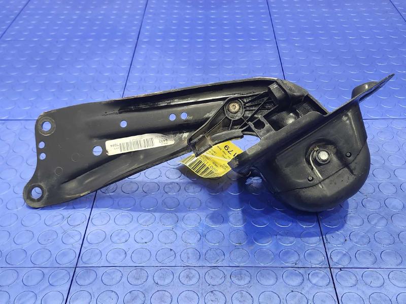 2015 Volkswagen Golf Lower Control Arm Rr
