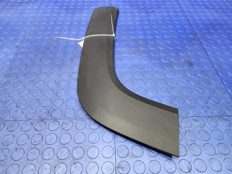 2021 Jeep Renegade Wheel Opening Moulding