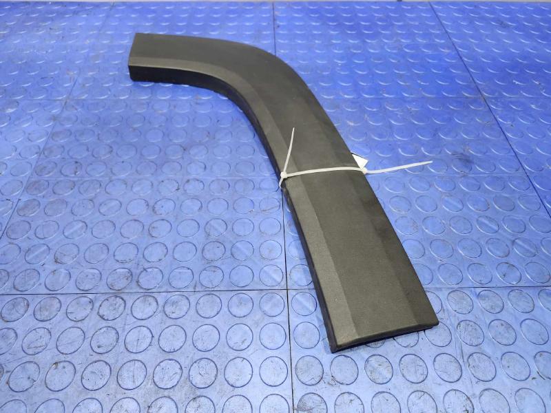 2021 Jeep Renegade Wheel Opening Moulding