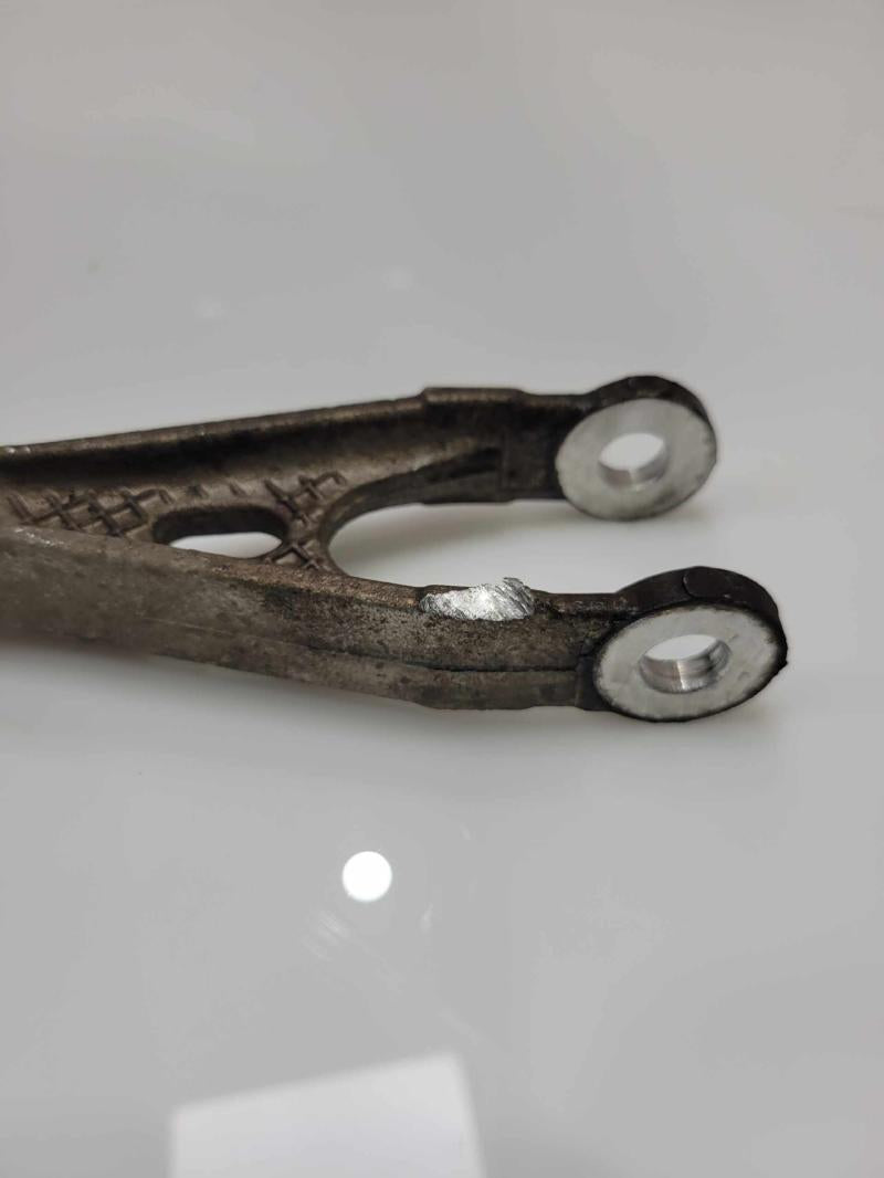2014 Chrysler 300 Lower Control Arm Rr