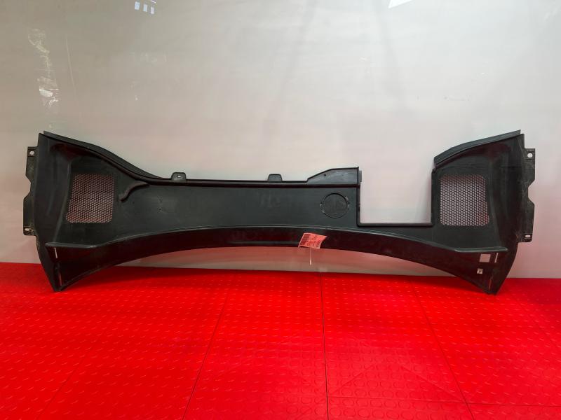 2011-2018 Volvo S60 Cowl Grille Cover Panel Air Inlet Genuine OEM 31402672