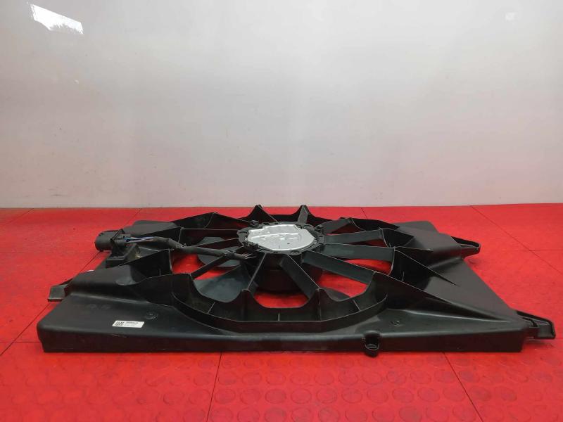 2015-2017 Chrysler 200 Engine Cooling Fan Assembly Genuine OEM 68205996AB