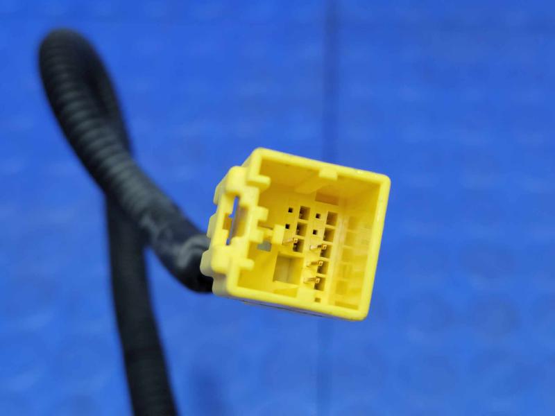 2016 Kia Sedona Front Seat Belt