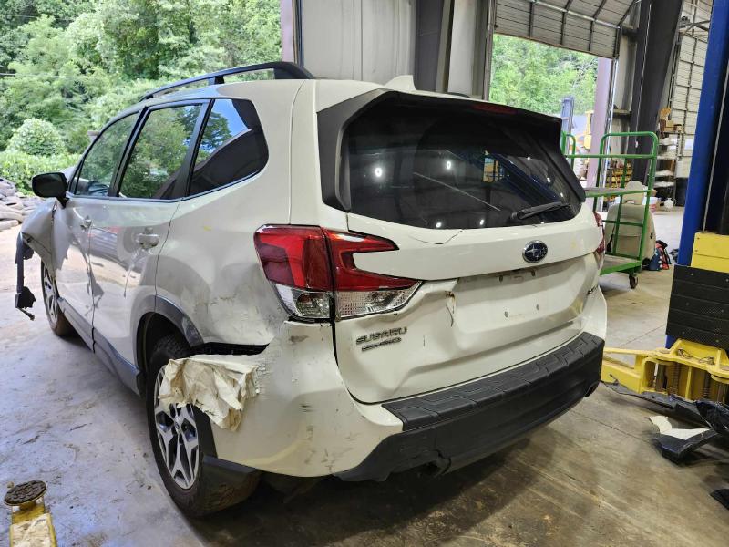 2019 Subaru Forester Valve Cover
