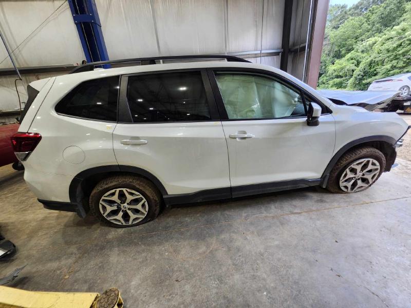 2020 Subaru Forester Center Pillar