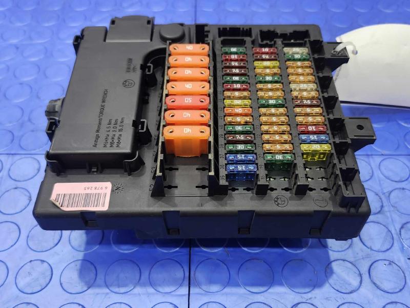 2003-2008 BMW Z4 Trunk Fuse Box Relay Junction Block Genuine OEM 61148384629