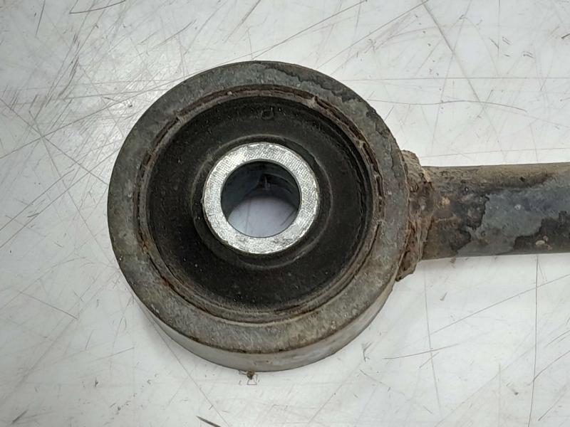 2016 Nissan Murano Lower Control Arm Rr