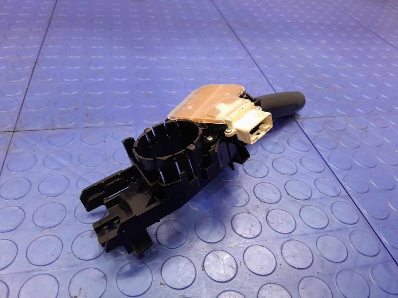 2019 Toyota Sienna Combination Switch