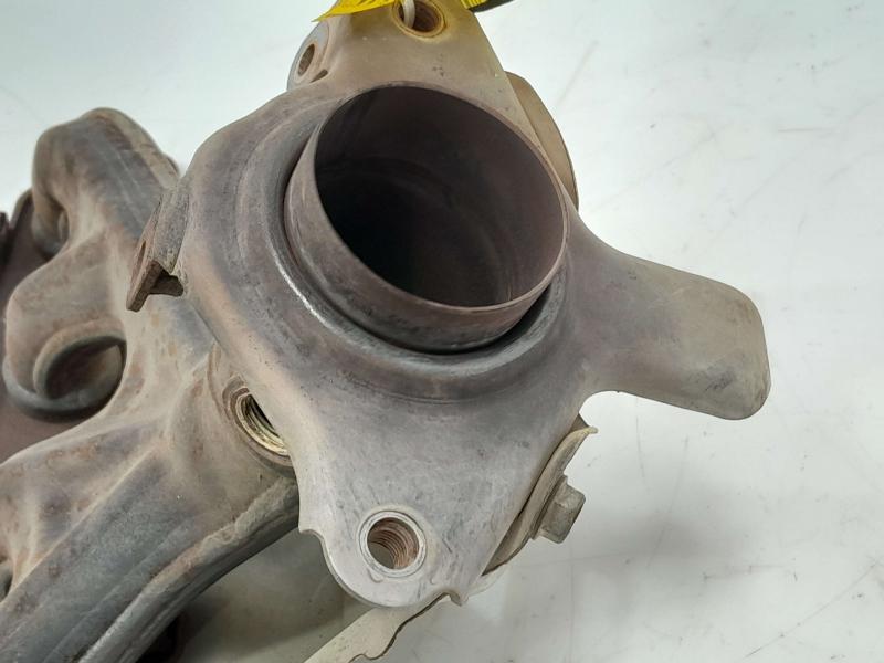 2017 Toyota Corolla iM Exhaust Manifold