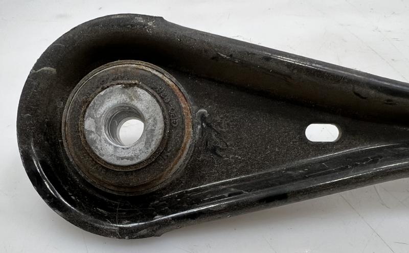 2019 GMC Acadia Lower Control Arm Rr