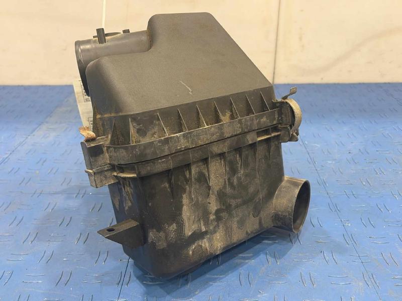 2007 Toyota RAV4 Air Cleaner