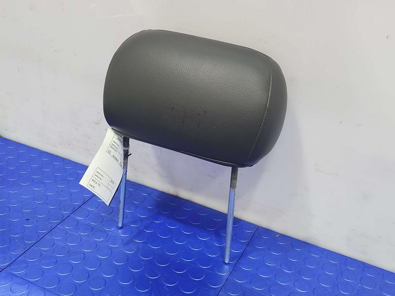 2004 Ford Explorer Headrest
