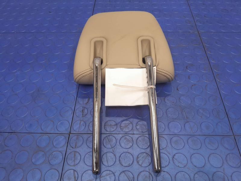 2017 GMC Acadia Headrest