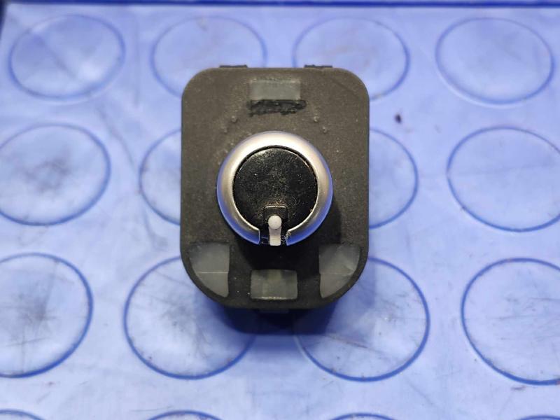 2015 Audi A6 Door Switch Front
