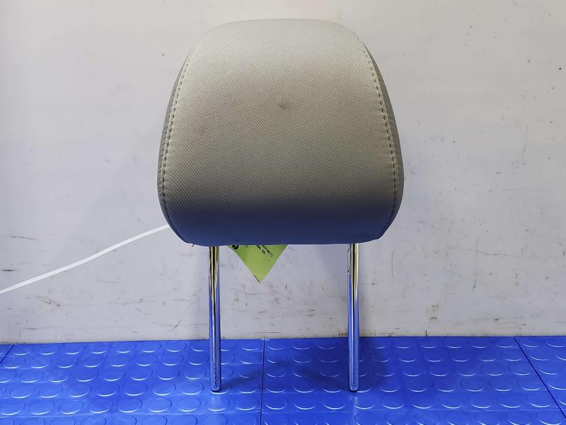 2013 Ford Fusion Headrest