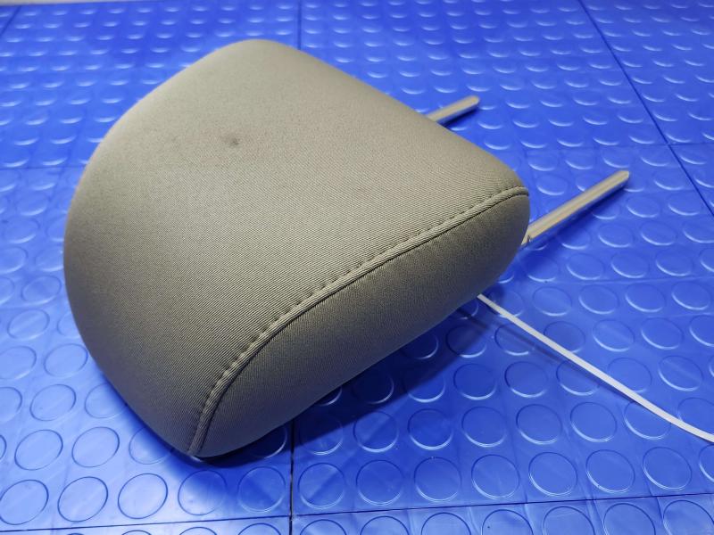 2013 Ford Fusion Headrest