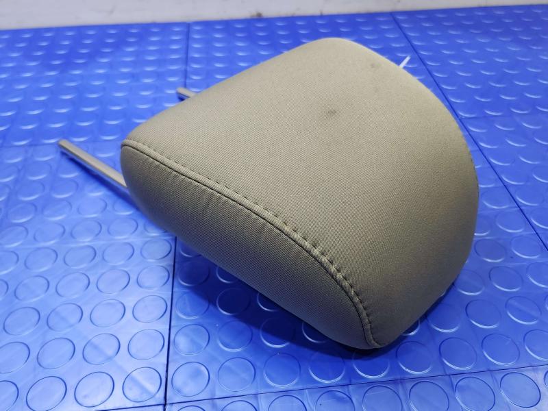 2013 Ford Fusion Headrest