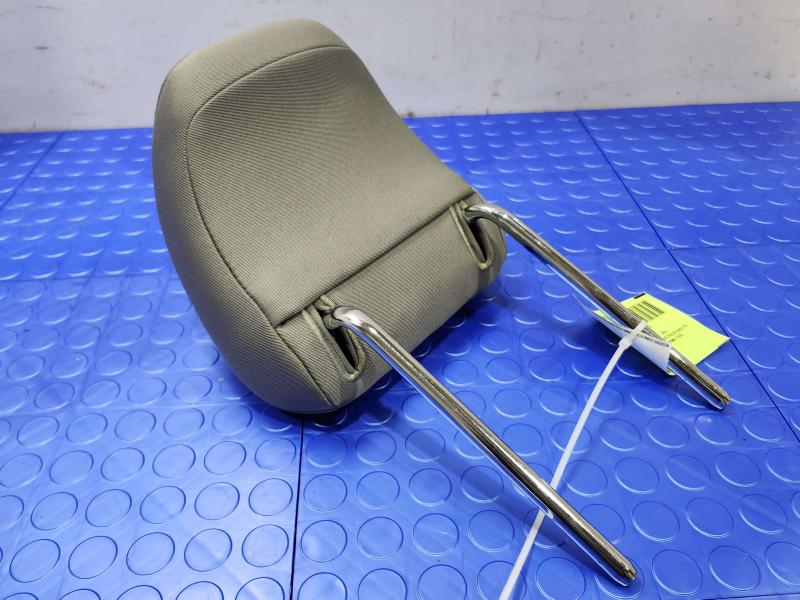 2013 Ford Fusion Headrest