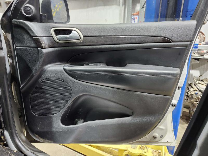 2012 Jeep Grand Cherokee Front Door Trim Panel