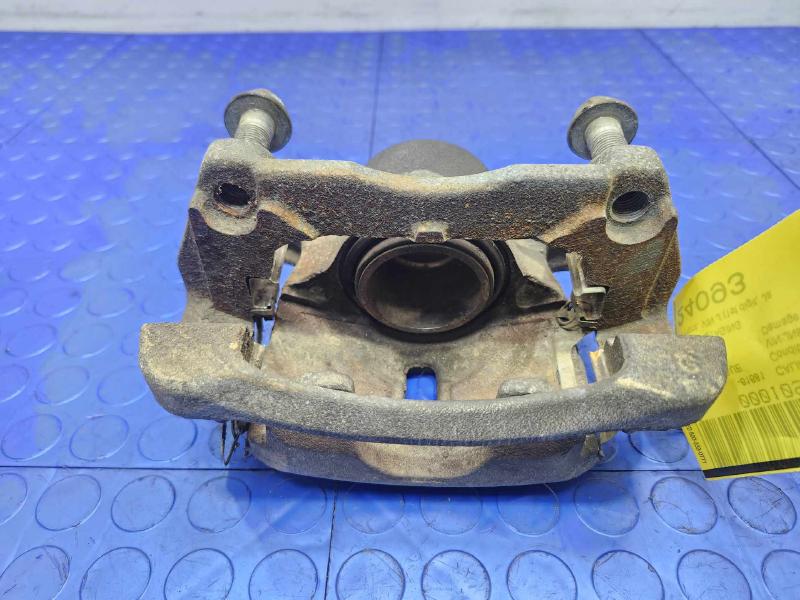 2016 Nissan Rogue Caliper