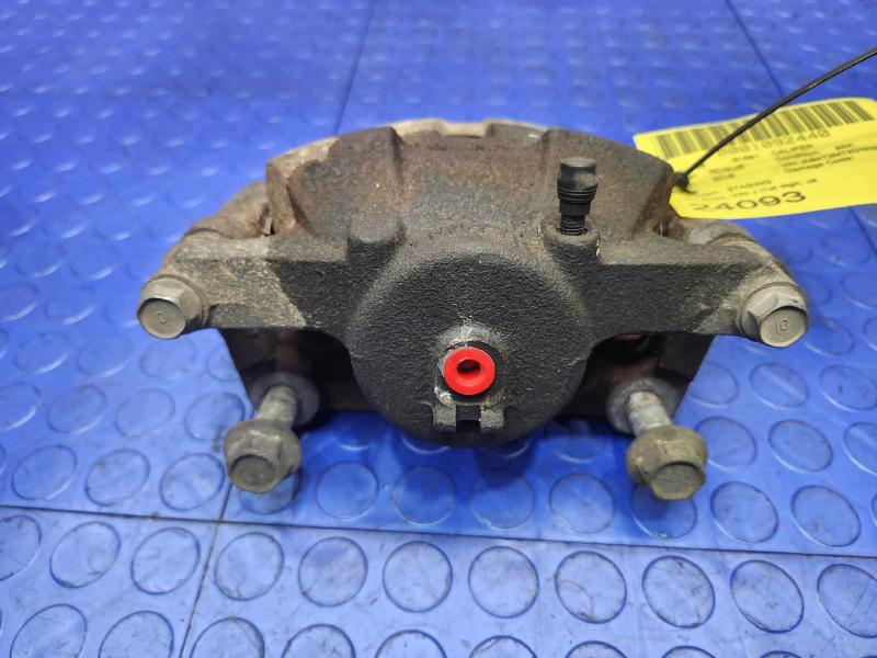 2016 Nissan Rogue Caliper