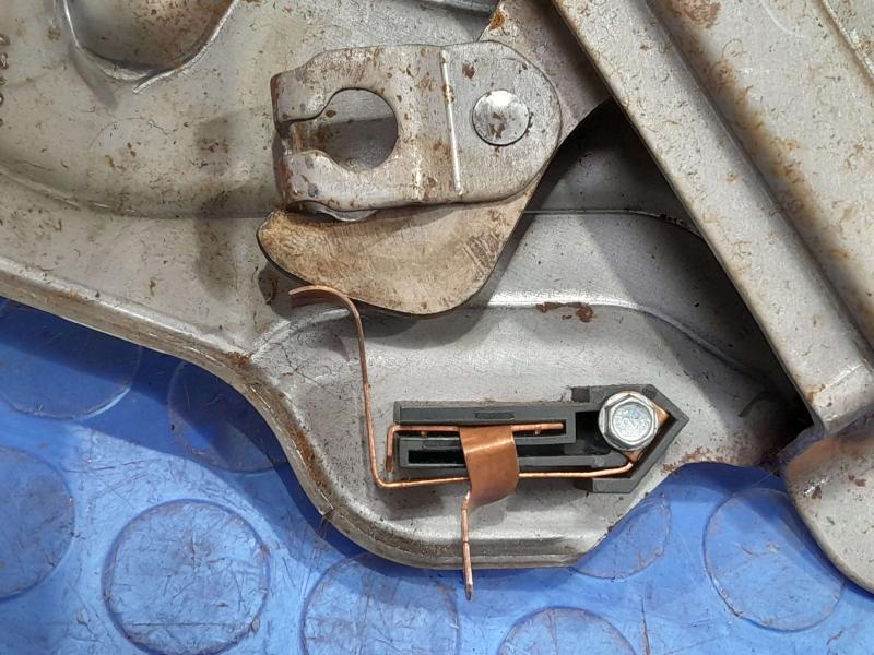 2009-2014 Cadillac Escalade Parking Brake Control Lever Pedal Assembly OEM 22800497