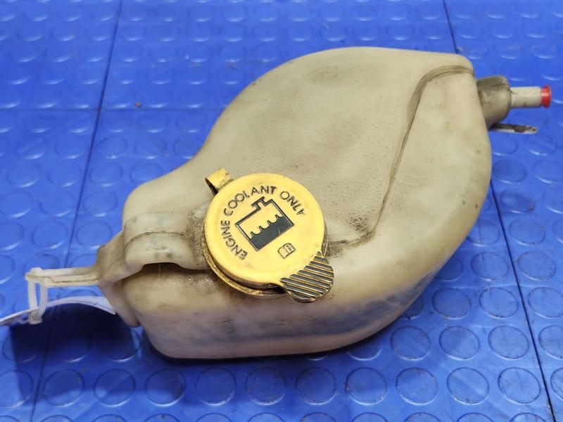 2014 Dodge Journey Coolant Recovery Bottle