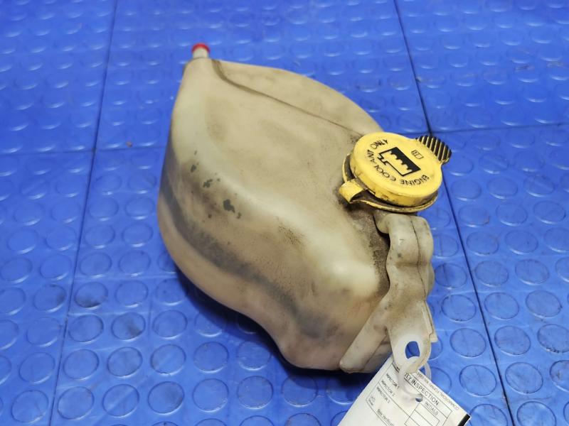 2014 Dodge Journey Coolant Recovery Bottle