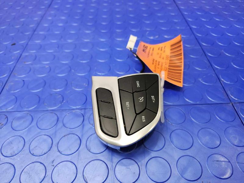 2021 Chrysler Voyager Combination Switch