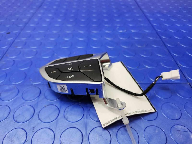 2021 Chrysler Voyager Combination Switch