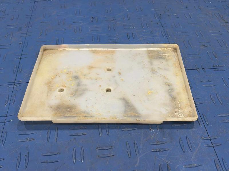 2015 Nissan Rogue Battery Tray