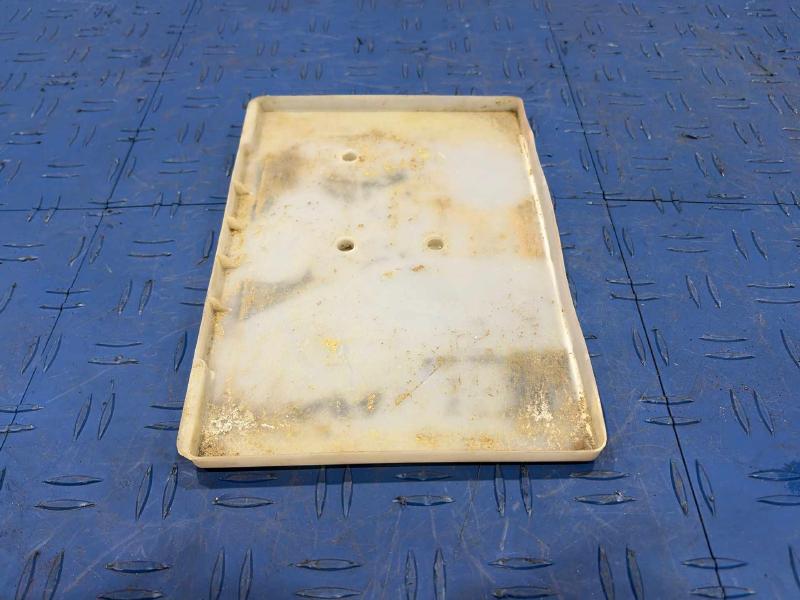 2015 Nissan Rogue Battery Tray