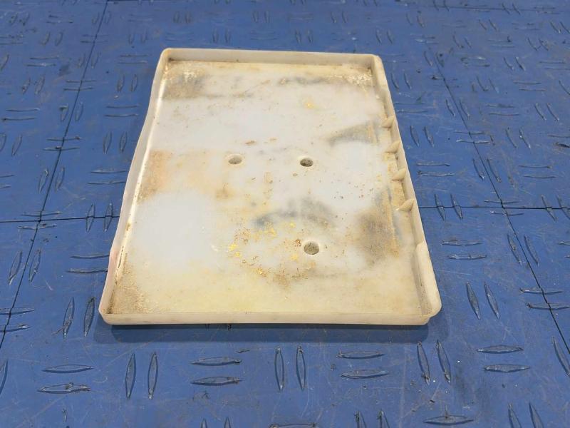 2015 Nissan Rogue Battery Tray