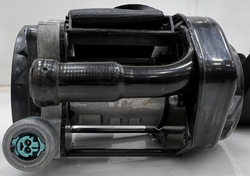 2013 - 2018 Ford Focus Front Seat Belt Retractor w/ Pretensioner RH Passenger Side Black OEM DM5Z54611B08DB
