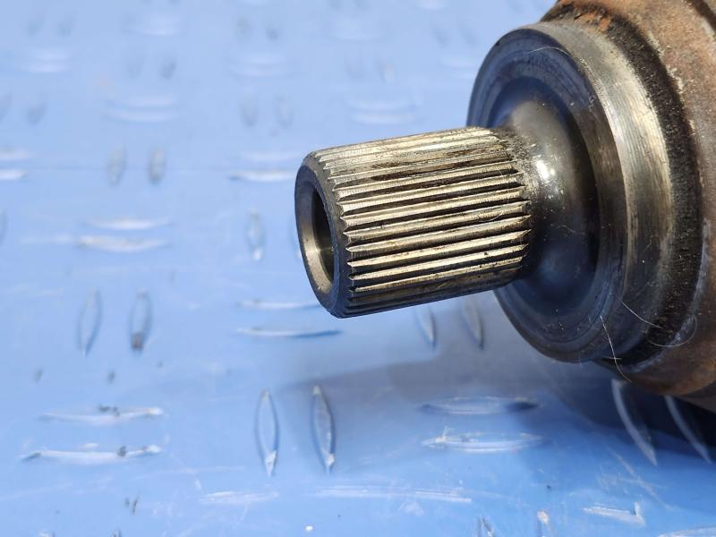 2012 Audi TT Axle Shaft