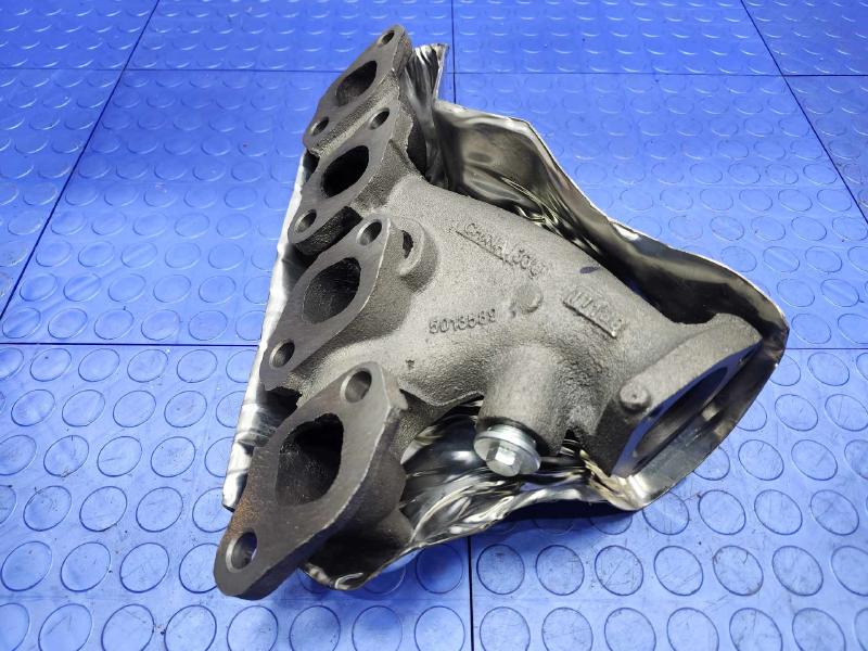 2000 Nissan Frontier Exhaust Manifold