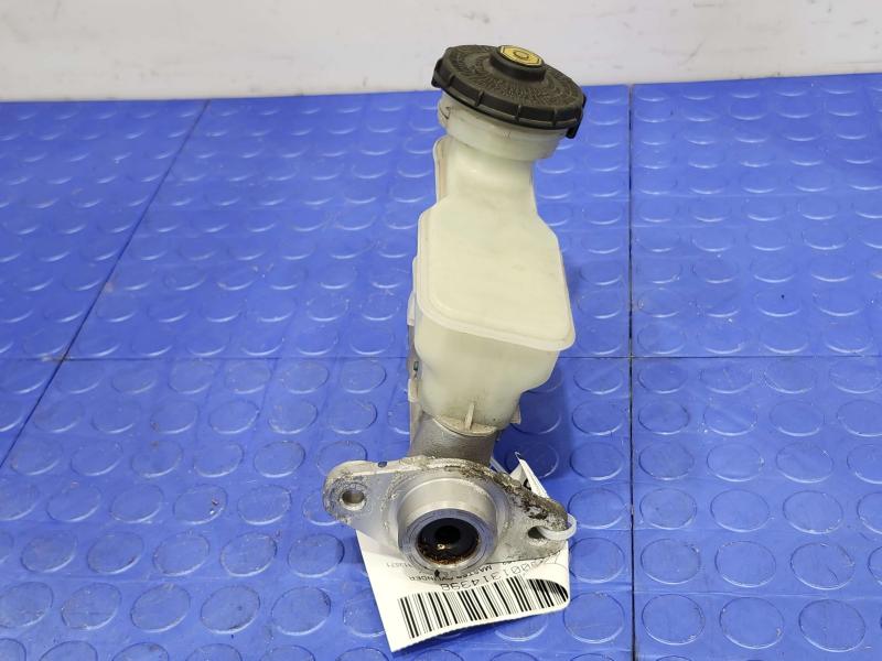 2008 Honda Fit Master Cylinder
