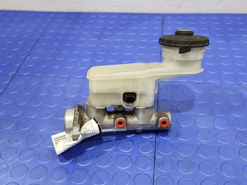 2008 Honda Fit Master Cylinder