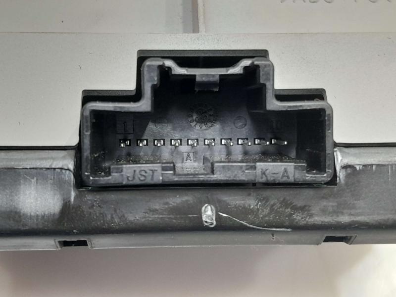 2006-2011 Cadillac DTS Rear Auxiliay Temperature Climate Controls - Gray OEM 15831736