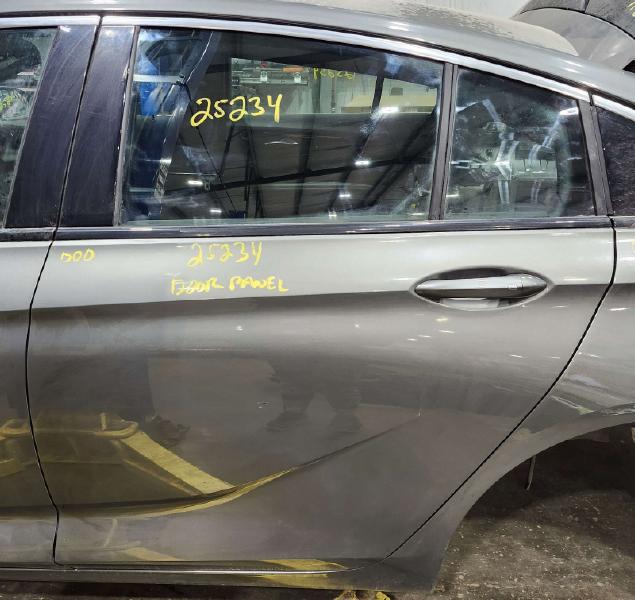 2018 Buick Regal Rear Door
