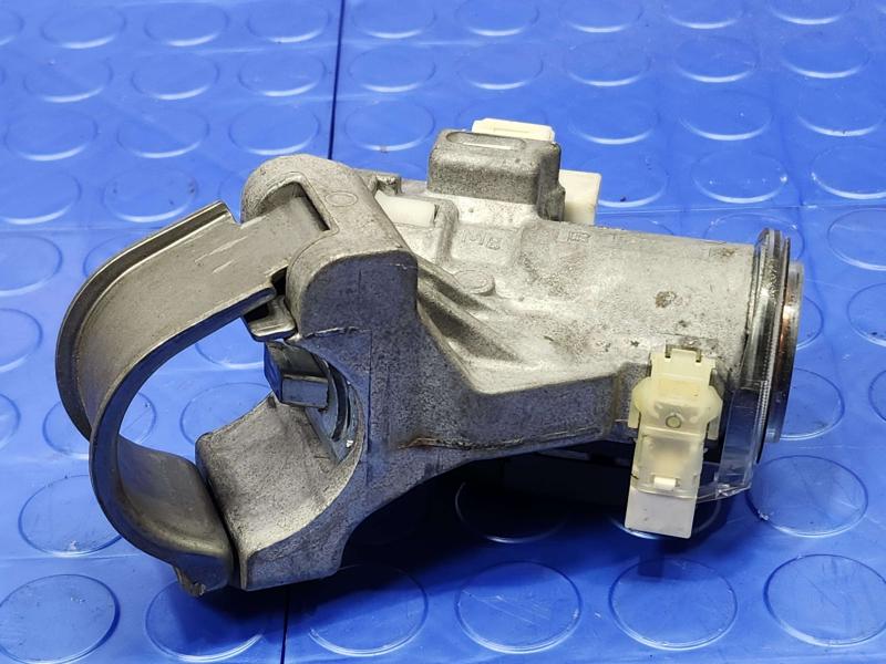 2014-2018 Subaru Forester Ignition Switch Assembly with Key Genuine OEM 83131FJ000