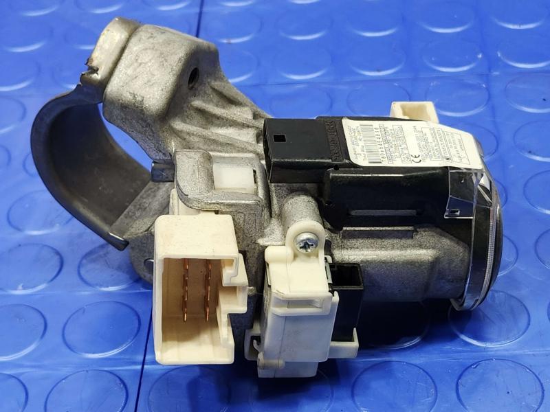 2014-2018 Subaru Forester Ignition Switch Assembly with Key Genuine OEM 83131FJ000