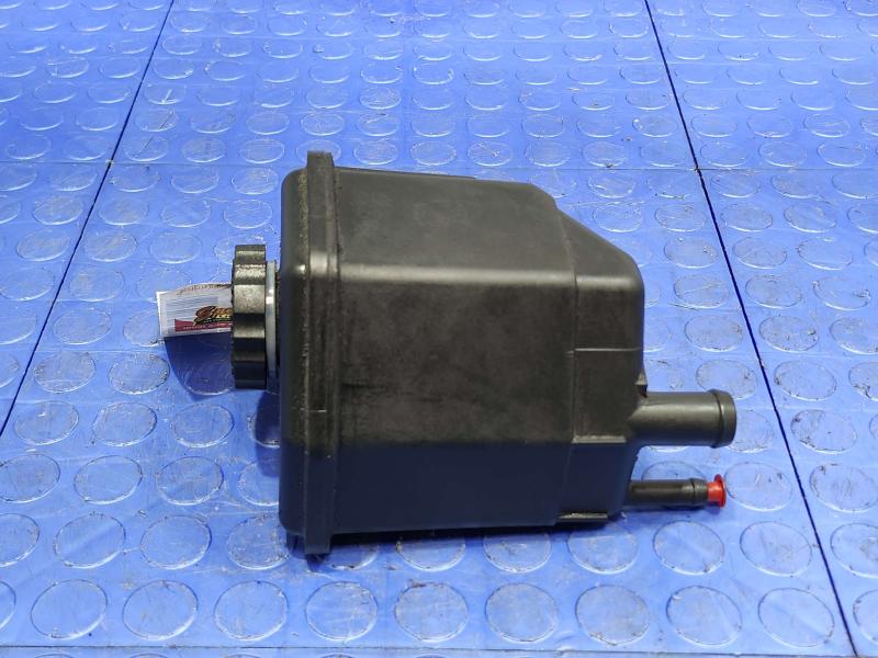 2010 Dodge Challenger Power Steering Reservoir